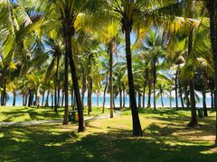 -三亚湾海居铂尔曼度假酒店