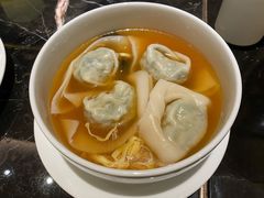 小份菜肉馄饨-臻萃轩中餐厅(国家会展中心店)