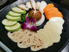 -三国惹火烤肉·中日韩烤肉集合店(百草路店)