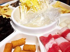 -鸡遇虾煲干锅火锅(小寨金莎店)