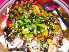 -令狐冲·炭烤活鱼(宝龙店)