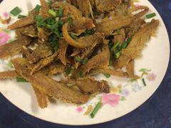 -小六农家乐(崇明西沙湿地店)