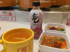 -龍歌自助小火锅(市南金茂湾店)