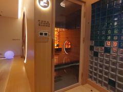 -裕龙汤泉