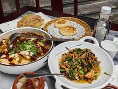 -蔼若春.传承三十年云南菜(金碧公园店)