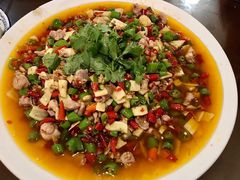 鲜锅兔-飞虹鱼馆(春华路店)