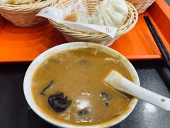 特色精品辣汤-方中山胡辣汤(成都首店)