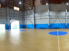 -顶峰篮球俱乐部(南头店)