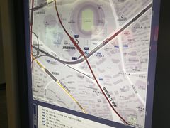 -上海游泳馆(地铁站)