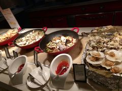 -海口绿发希尔顿酒店-田园汇自助餐·三文鱼·海鲜