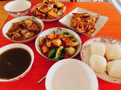 -爱月宝月嫂·育儿嫂(哈尔滨总店)