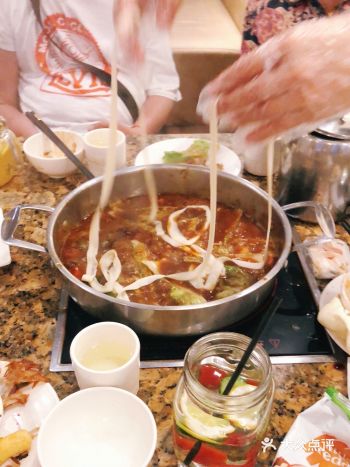 和凉菜还有饮料之类的东西