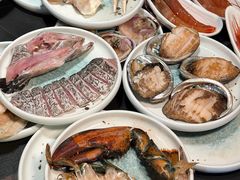 -雍容荟帝王蟹活龙虾展台自助(IFS黑金店)