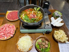 -黔有有贵州酸汤夺夺粉火锅(五味十字店)