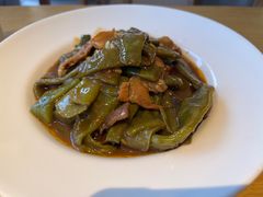 -关东小磨东北菜(上海长风大悦城店)