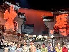 -虹桥艺术中心