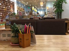 -猫的天空之城概念书店(印象城购物中心店)