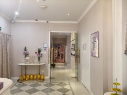 -蕾蕾美颜美容美体