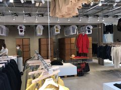 -迪桑特DESCENTE(北京三里屯BLANC店)
