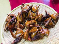 红烧乳鸽-金麒麟美食城