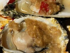 生蚝-领鲜活海鲜榴莲自助火锅(东门店)