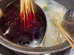 -钢管厂五区小郡肝串串香(蜀都万达店)
