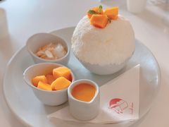 芒果雪冰-Cheevit Cheeva(Sirimangkalajarn)