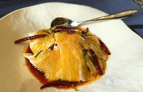Crispy Cucumber with Tender Yellow Tripe