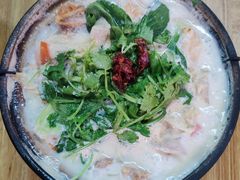 -陶香肉骨茶鱼头米粉 中南区