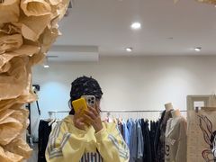 -眷顾自助服装工作室(中南金石国际广场A座店)