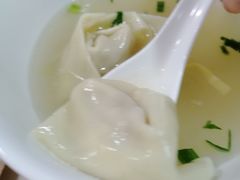 -绿杨馄饨临顿路店