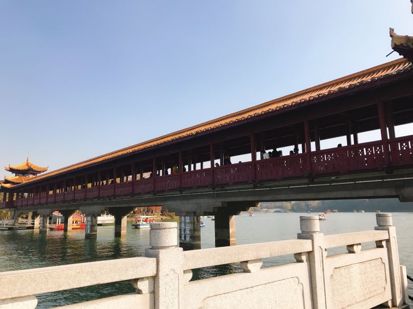 烈士公园秋日地图