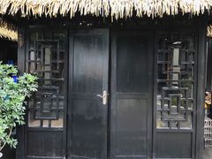 -浮何烤铺(桐梓林店)