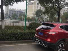 -江苏省惠山中等专业学校