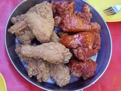 -BHC炸鸡(明洞总店)