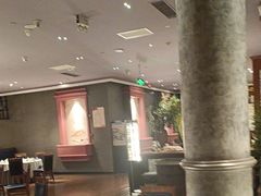 -八府香鸭·啫啫煲(华山路店)