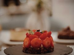 -潮一不贰·法式甜品·生日蛋糕·西式简餐(外滩店)