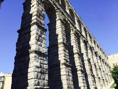 -塞哥维亚输水道