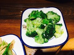 西蓝花-吴满满油泼面(北方风味园店)