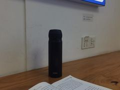-Apple Store苹果手机电脑售后维修中心(浦东店)