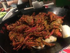 -沪小胖小龙虾(淮海中路旗舰店)
