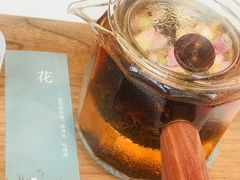 玫瑰洛神花茶-EVERNAKED裸蛋糕(SOHO天山店)
