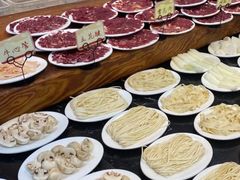 -一鼎牛鲜活牛肉城(晋江海峡国际食品城店)