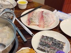 -正能量脆肉鲩火锅