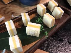 芝士鱼豆腐-湊湊火锅·茶憩(上海合生汇店)