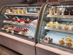 面包甜点陈列柜-好利来.生日蛋糕(杨家坪店)