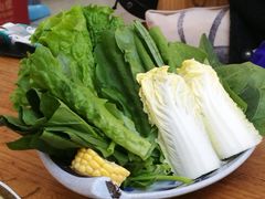 -毛辣果·贵州红酸汤牛肉火锅(西单店)