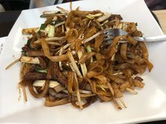 干炒牛河-太兴烧味餐厅(香港机场店)