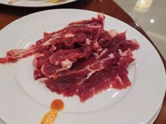 -元一希尔顿酒店·鲜切牛肉火锅禅自助餐厅
