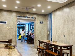 大堂-老乌家特色小炒泡馍(大皮院店)